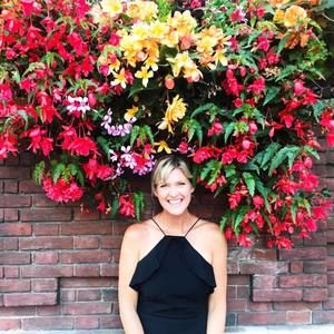 Meet your Posher, Sara